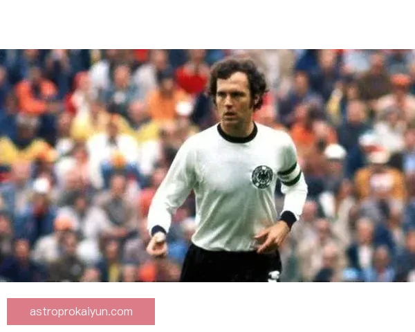 贝肯鲍尔式拦截：足球场上的防守艺术与战术智慧值得关注